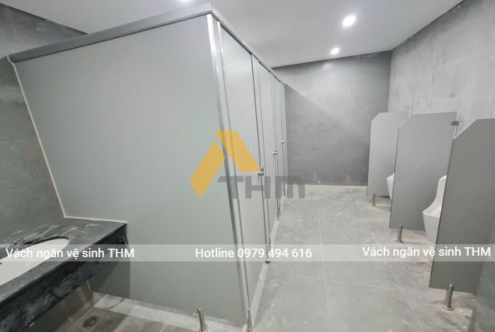 Tìm hiểu về cấu tạo vách ngăn vệ sinh Compact mới nhất