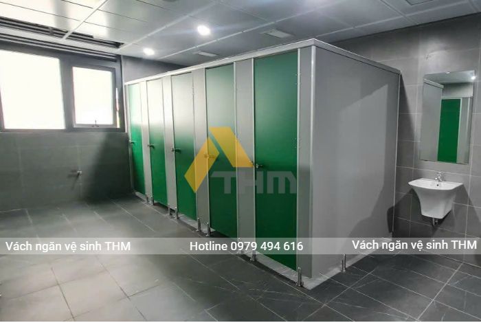 Tìm hiểu về cấu tạo vách ngăn vệ sinh Compact mới nhất