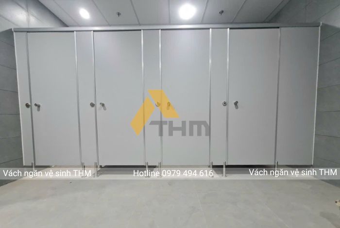 THI CÔNG VÁCH NGĂN VỆ SINH THM TẠI KHÁCH SẠN 5* HARBOUR - VÂN ĐỒN