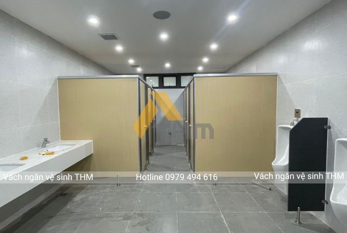 Bảng giá vách ngăn vệ sinh compact HPL trọn gói năm 2024
